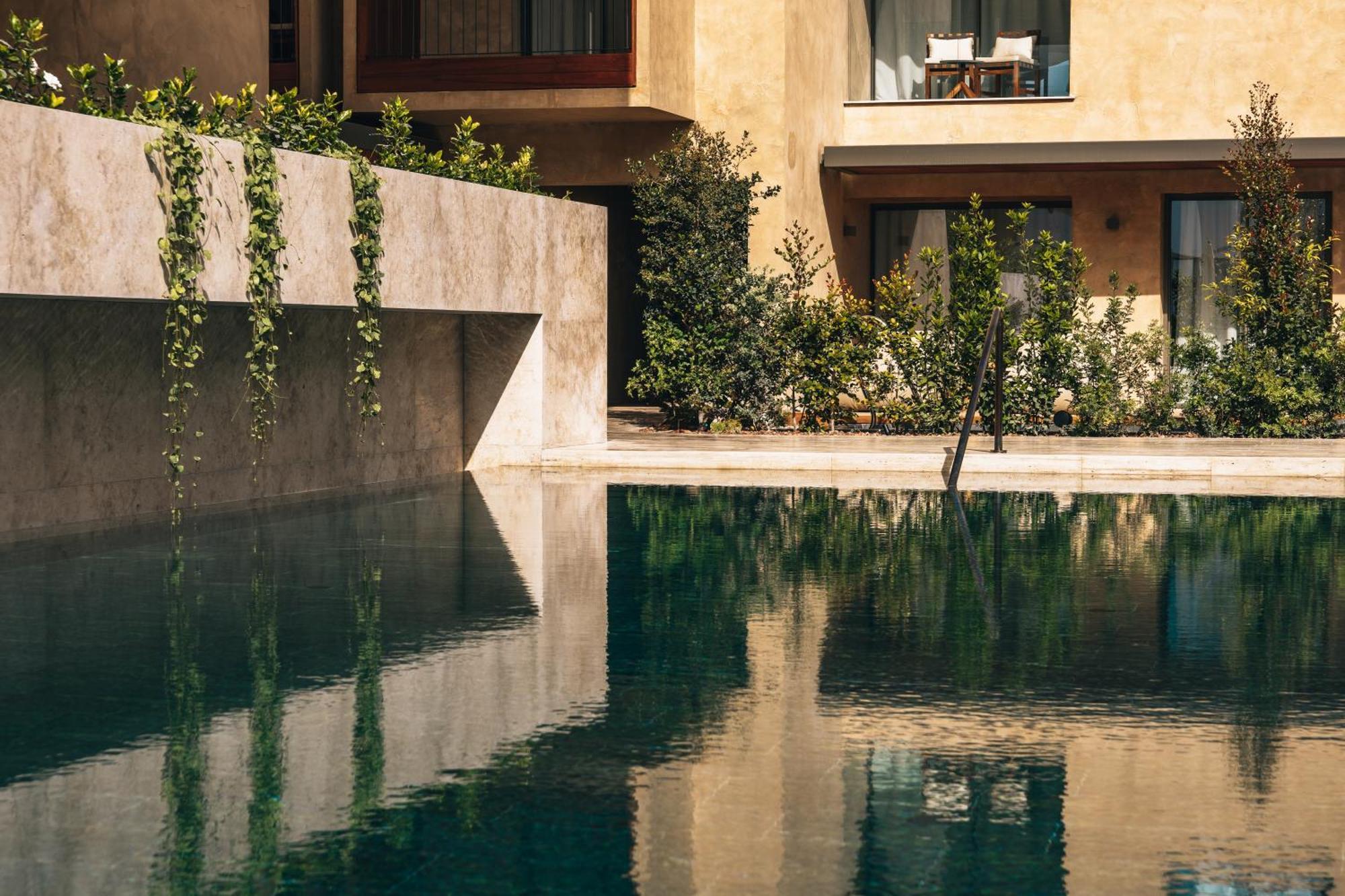 M Boutique Hotel - Designed For Adults Paphos Eksteriør billede